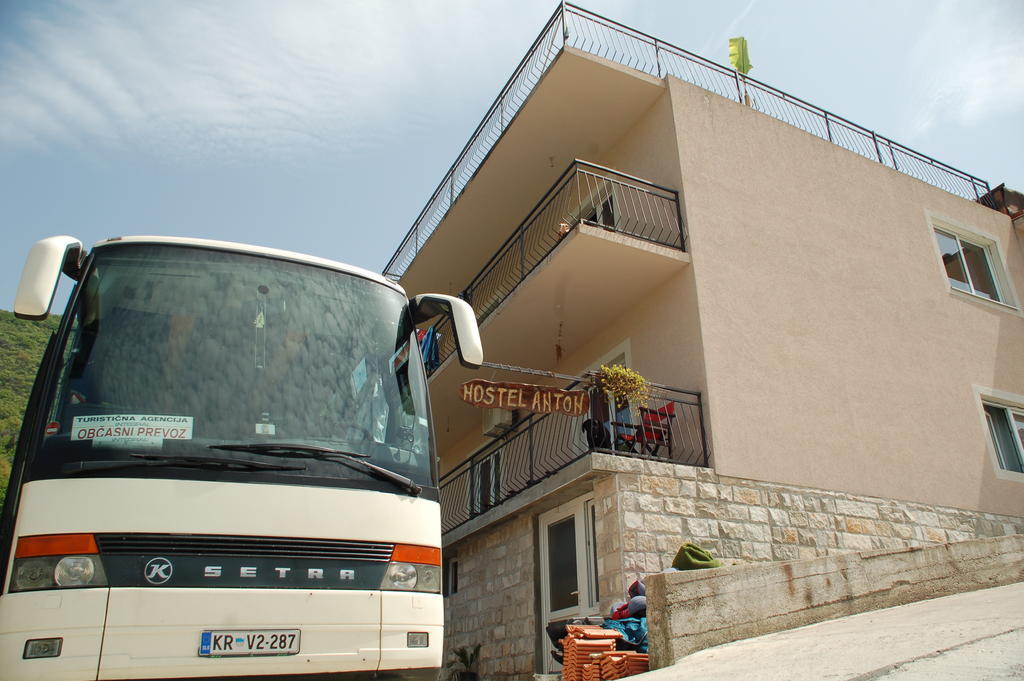Hostel Anton Tivat Exterior photo