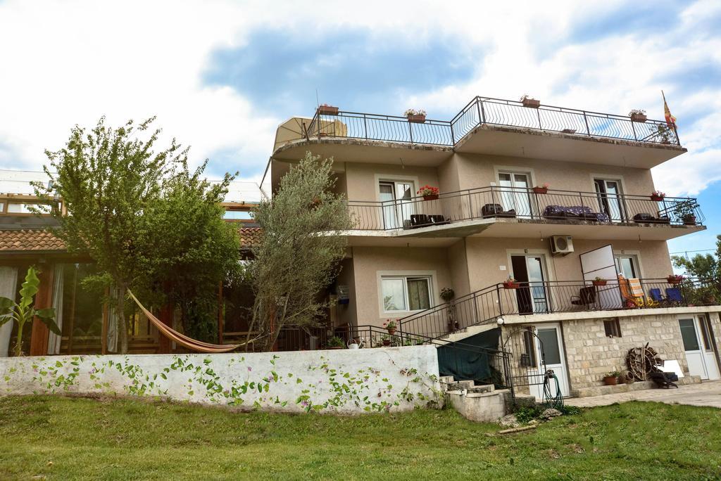 Hostel Anton Tivat Exterior photo